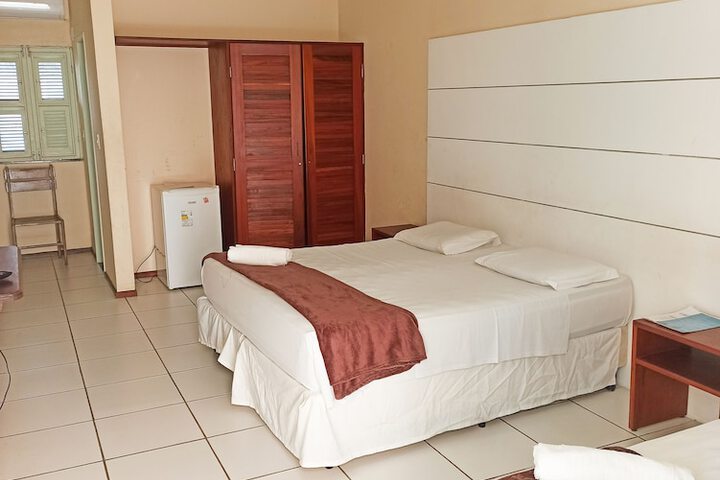 Room 7 of 30