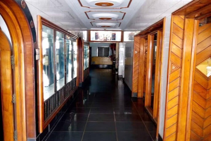 Hotel Asha