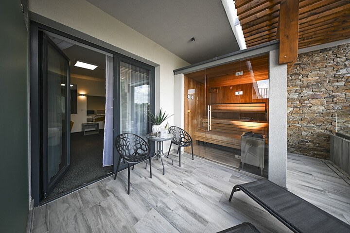 Room 40 of 139