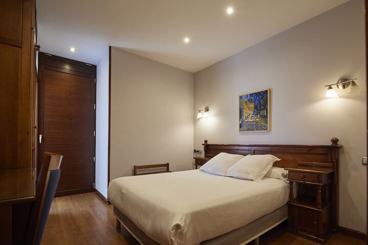 Room 20 of 85