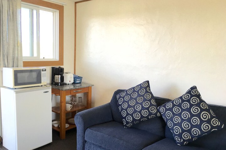 Room 7 of 190