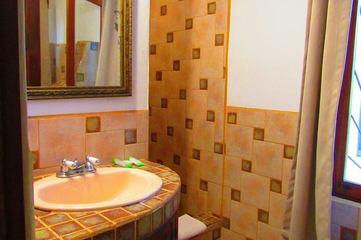 Room 20 of 46