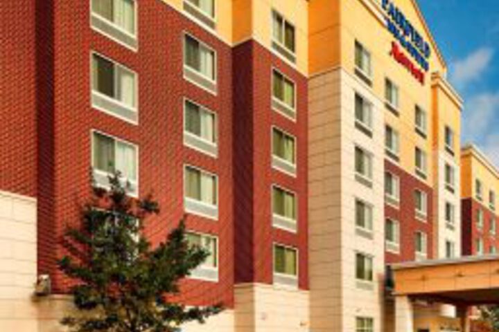 Fairfield Inn and Suites by Marriott Columbus Polaris