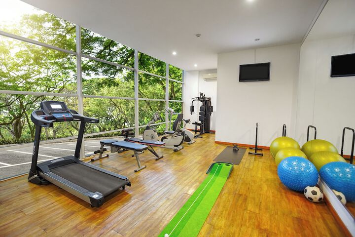 Hotel with Gym