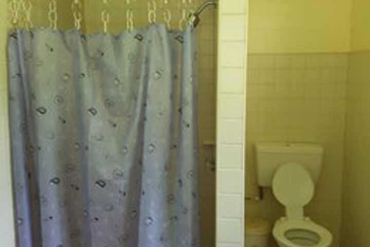 Room 4 of 20