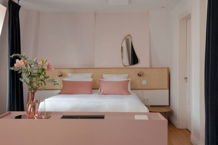 Room 289 of 780