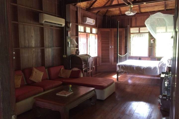 Room 12 of 71
