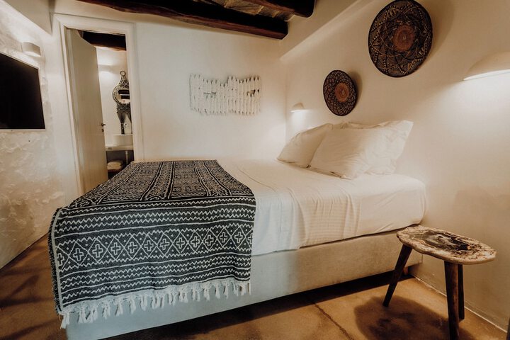 Room 84 of 269