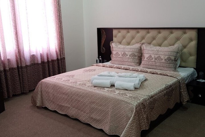 Room 34 of 51