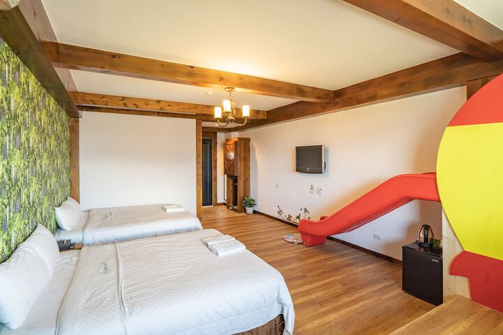 Room 48 of 146