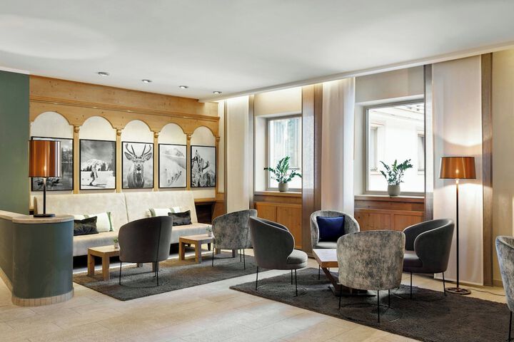 Guest Lobby