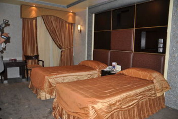 Room 21 of 54