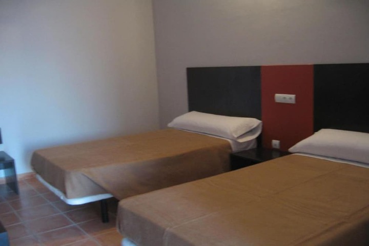 Room 2 of 13