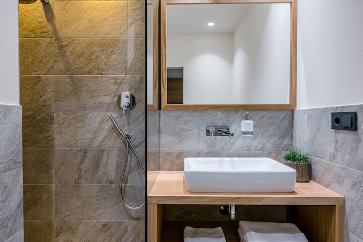 Clean Restrooms