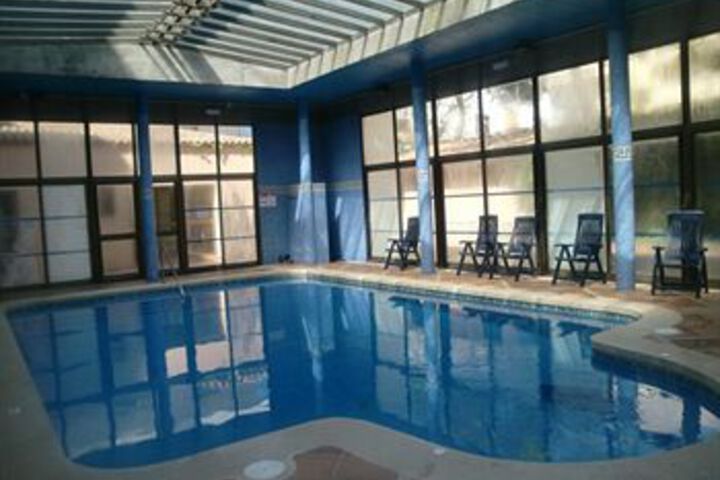 Pool 6 of 12