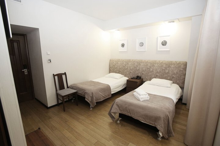Room 21 of 44