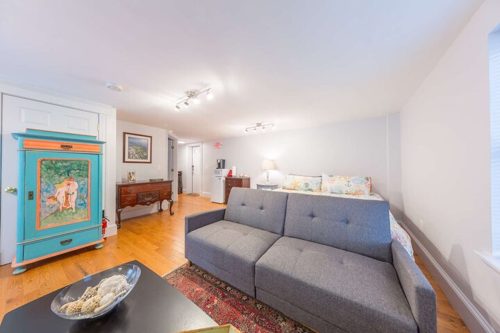 Room 8 of 26
