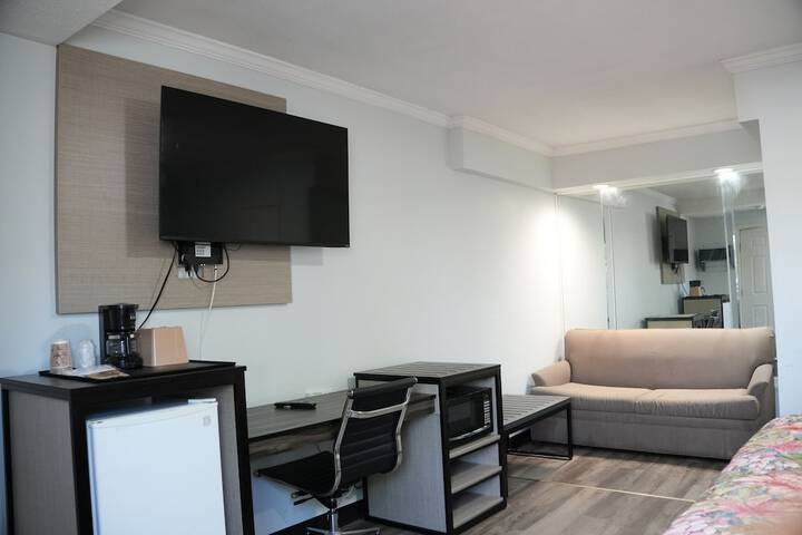 Room 18 of 54