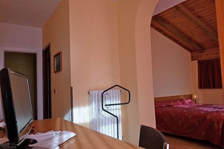 Room 16 of 55