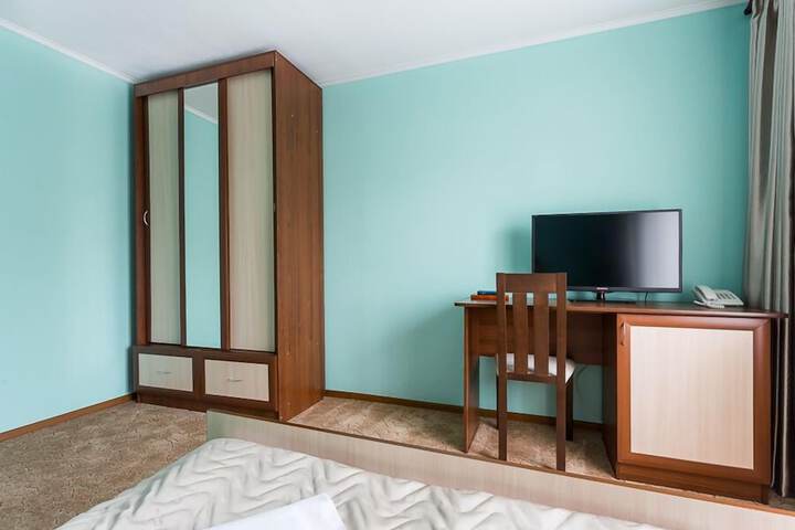 Room 13 of 45