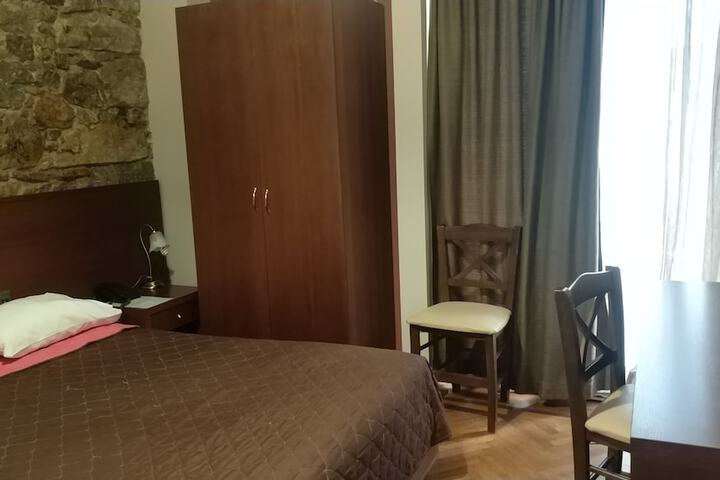 Room 38 of 59
