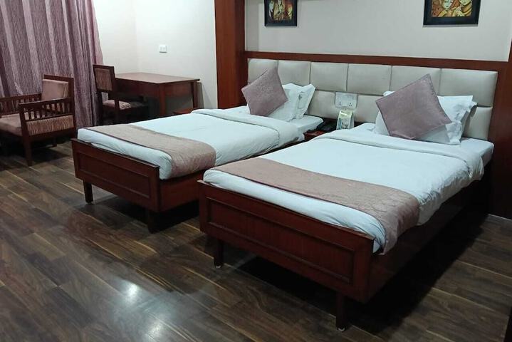 Room 4 of 29