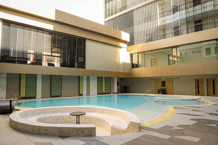 Pool 67 of 110