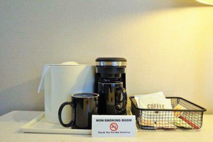 Room 14 of 32