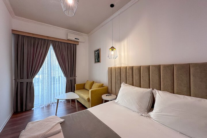 Room 12 of 56