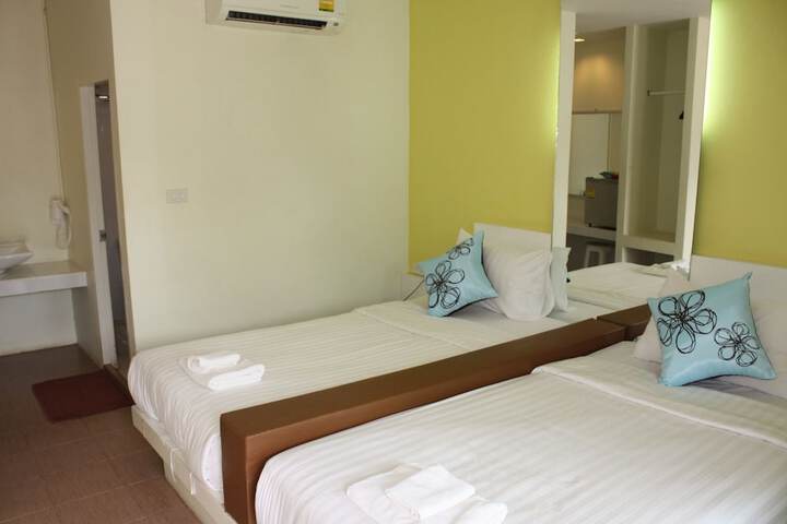Room 20 of 68
