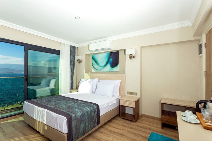 Room 7 of 56