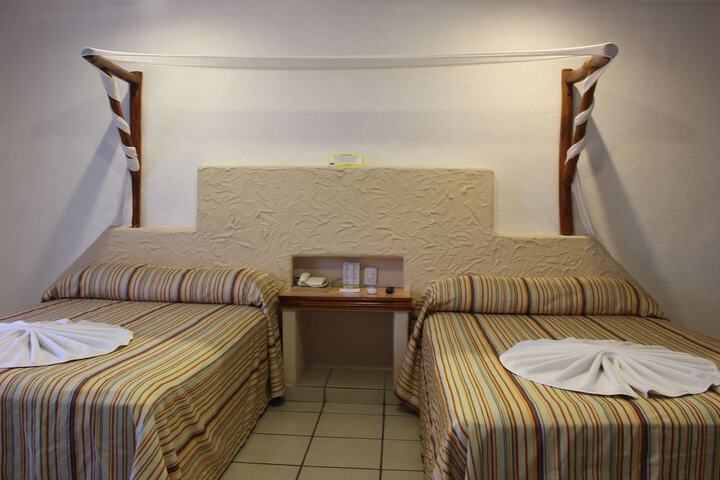 Room 13 of 41