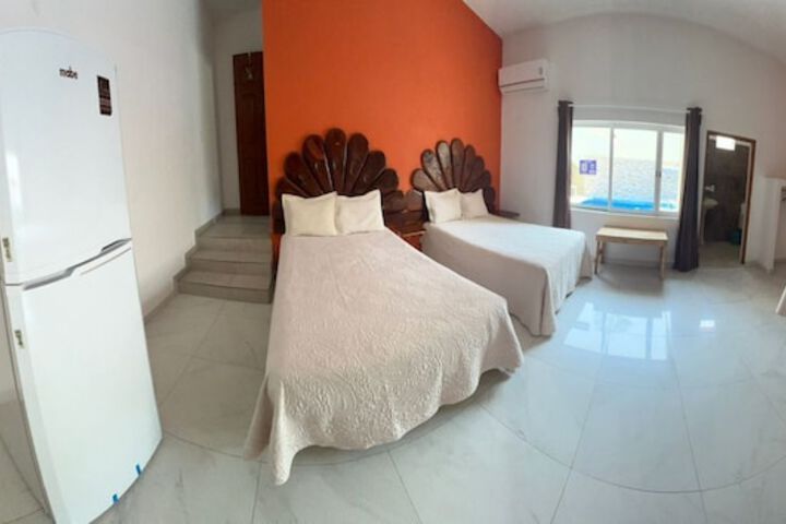 Room 2 of 15