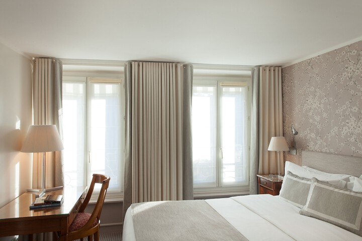 Room 5 of 40
