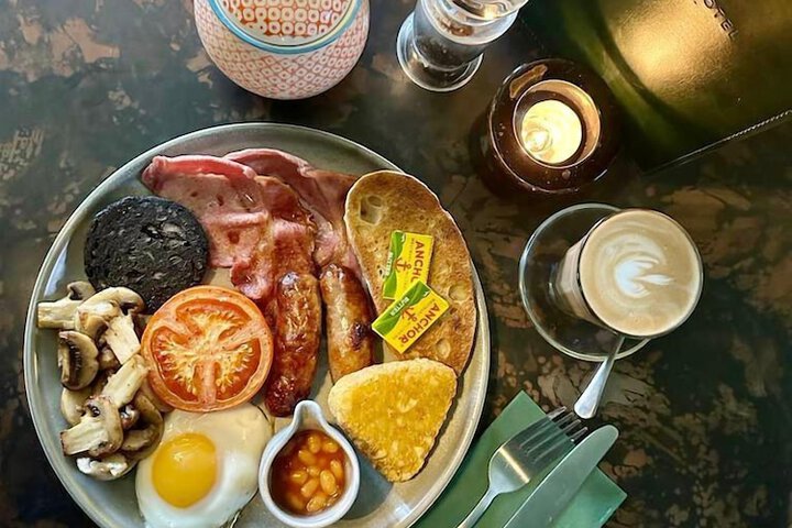 Breakfast/Coffee Service 48 of 56