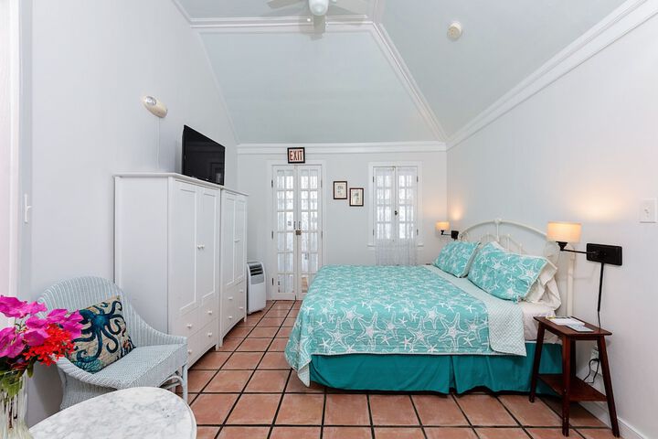 Room 6 of 59