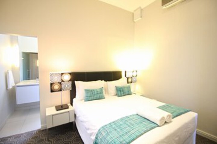 Room 33 of 45