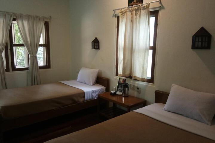 New Park Hotel