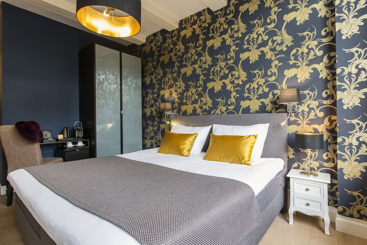Room 20 of 80