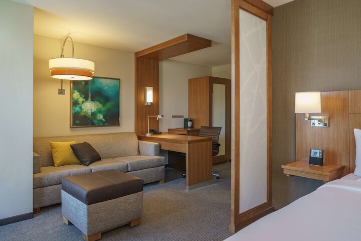 Room 12 of 54