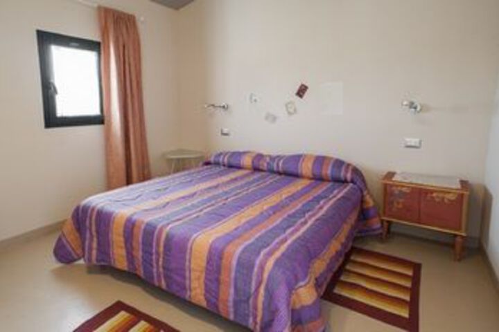 Room 8 of 53