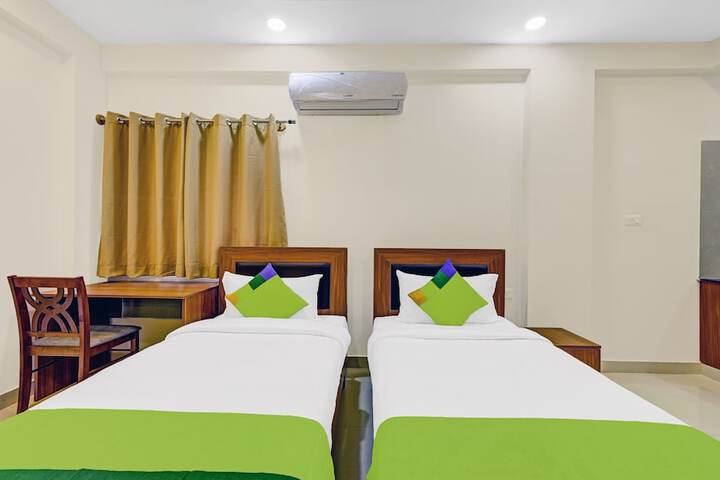 Room 8 of 25