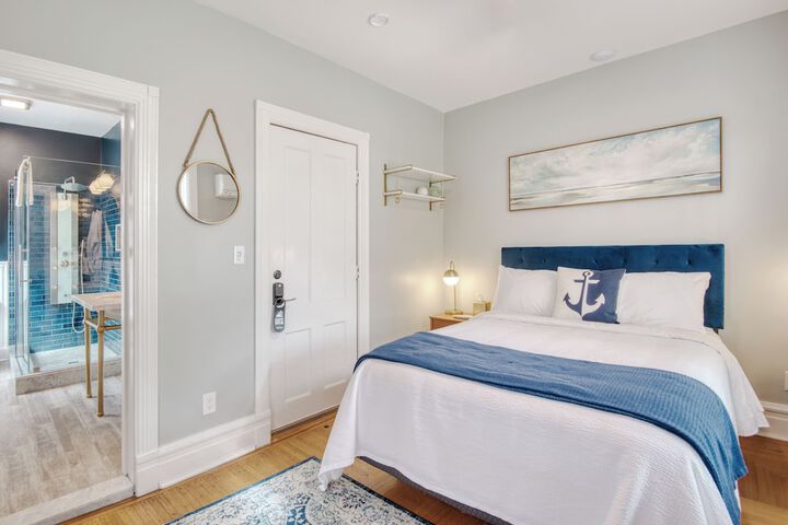 Room 16 of 47