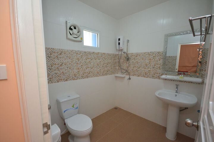 Room 23 of 60