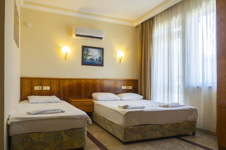 Room 5 of 37
