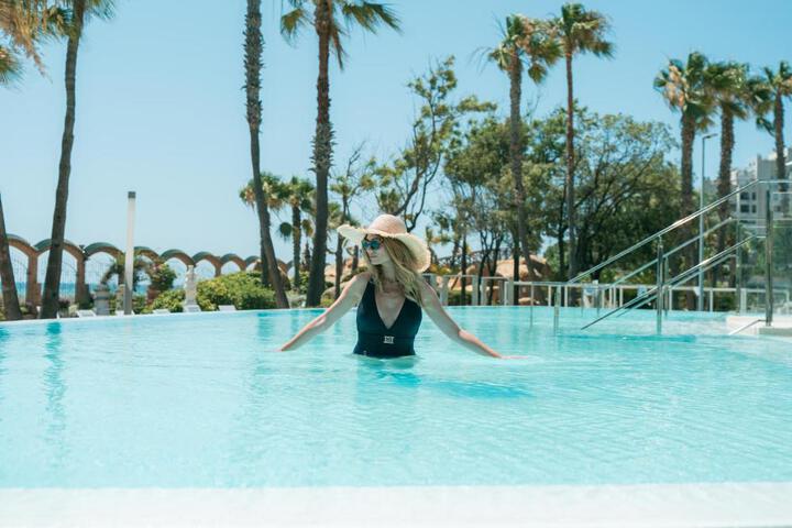 PONTIANA Thalasso Hotel