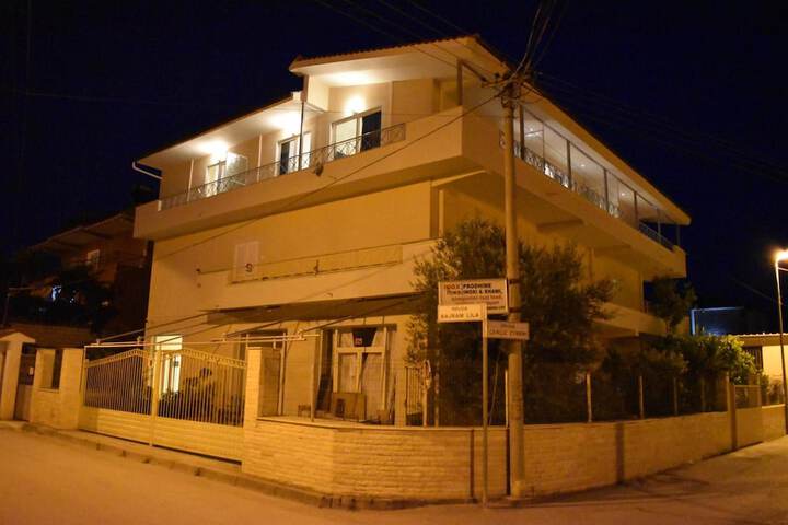 Hotel 35 of 40