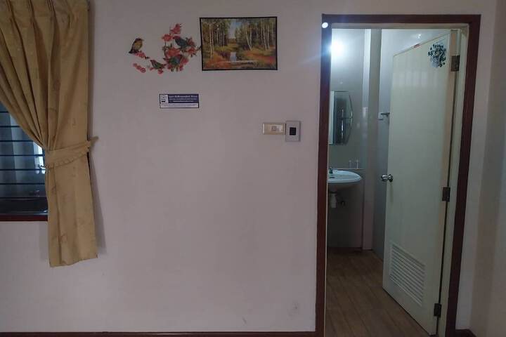 Room 20 of 89