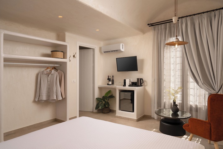 Room 71 of 174