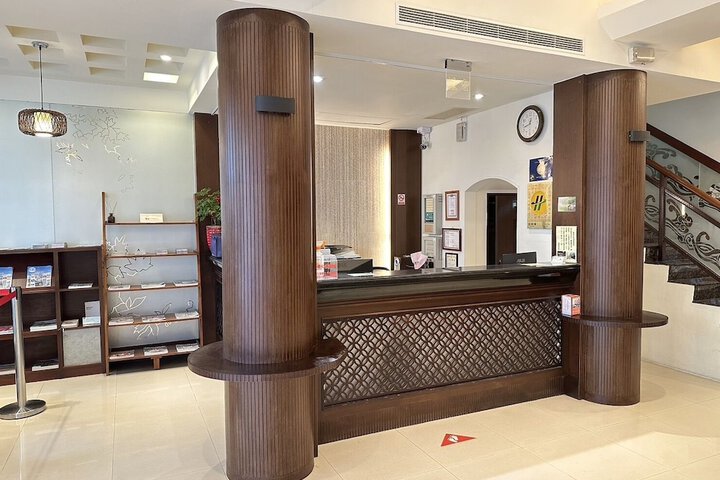 Hotel Interior 10 of 29